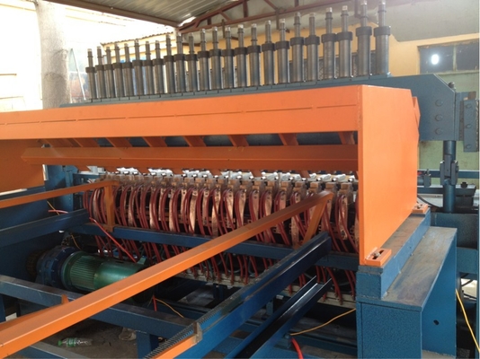 Pneumatic Reinforcing Mesh Welding Machine 2600mm For Civil Building Beam Floor